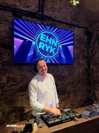 Clase de DJ - pinchar con Controlador CDJ, Vinilos