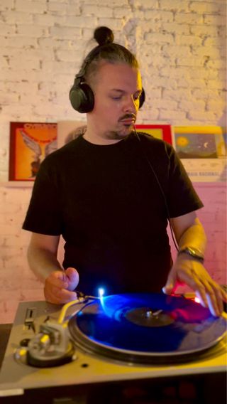 Clase de DJ - pinchar con Controlador CDJ, Vinilos