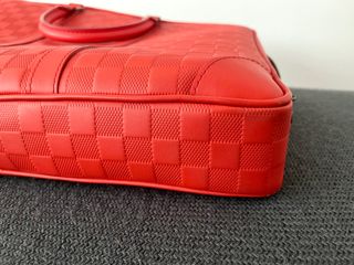 Maletin Louis vuitton, NUEVO.