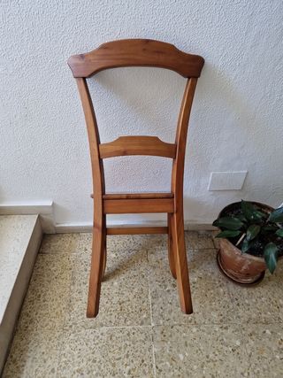 4 SILLAS DE MADERA  OFERTA Flash finde