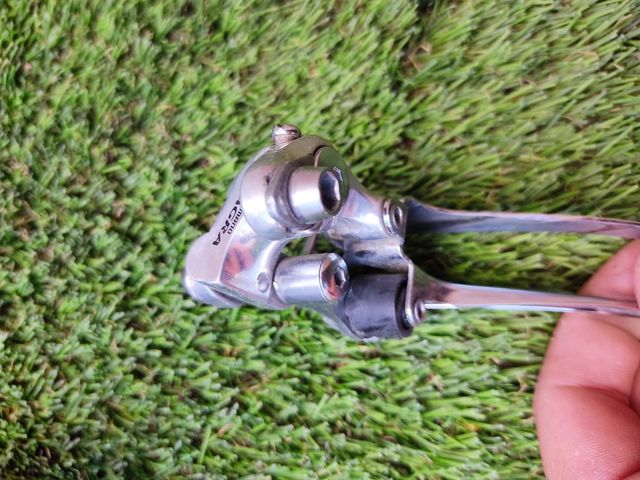 Desviador delantero Shimano Tiagra 2x9v