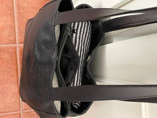 Bolso shopper de piel de Zara 