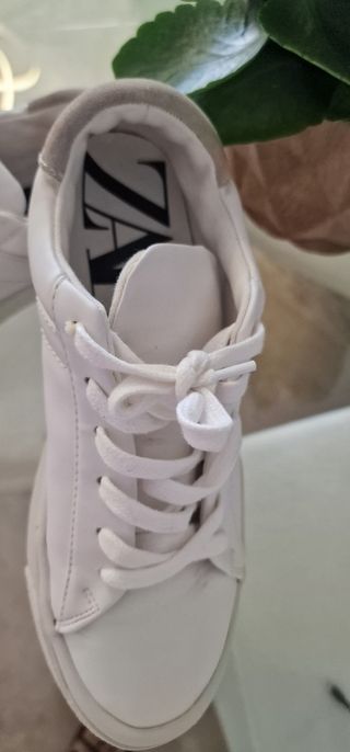 TENIS