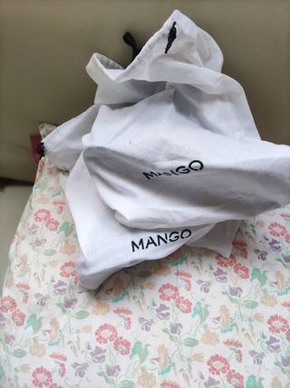 Botines MANGO nuevos . T-39