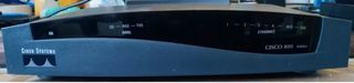Router Cisco 881 y Cisco 827