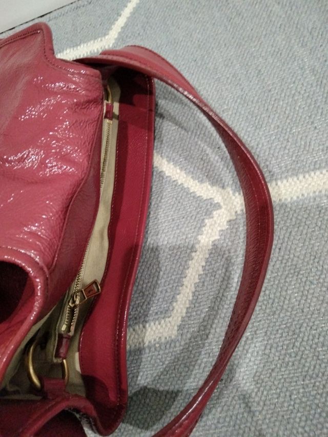 Bolso Yves Saint Laurent casi nuevo