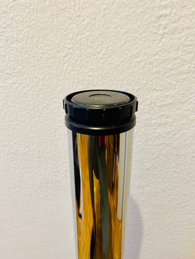 Pata de mesa regulable en altura