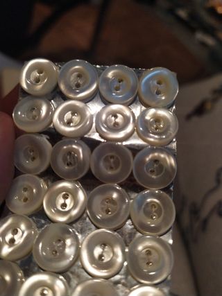 24 Botones pequeños nácar antiguos