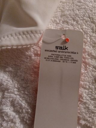 Sujetador con copas preformadas, sin estrenar