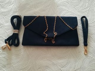 Zapatos de señora y bolso 