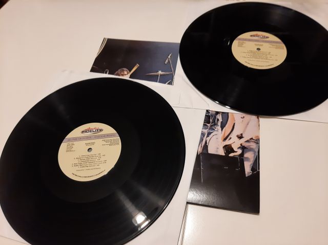 DOBLE VINILO DE RAMONES -IT'S ALIVE-