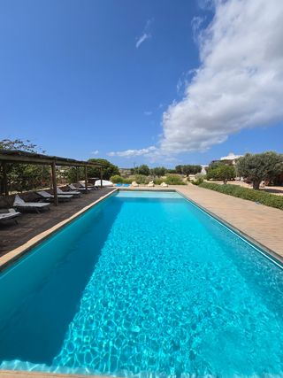 Técnicos en mantenimiento de piscinas