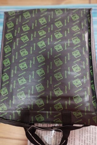 Maquina de escribir Olivetti Lettera 15