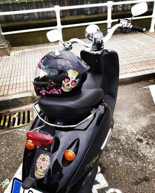 *5900 kms*Aprilia Compay cust