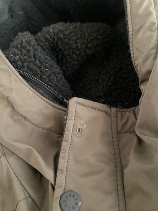 Abrigo largo verde militar