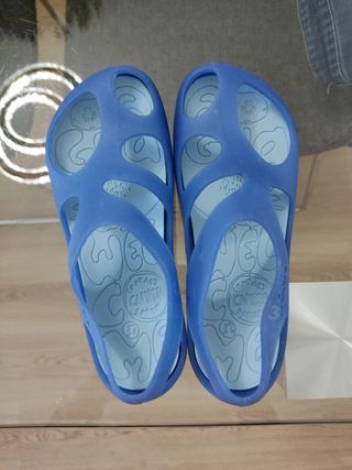 sandalia camper 32