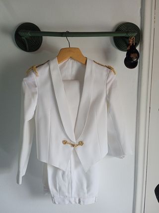 vendo traje primera comunión niño
