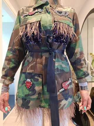 Chaqueta militar abalorios