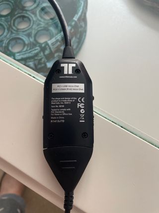 Auriculares triton gaming