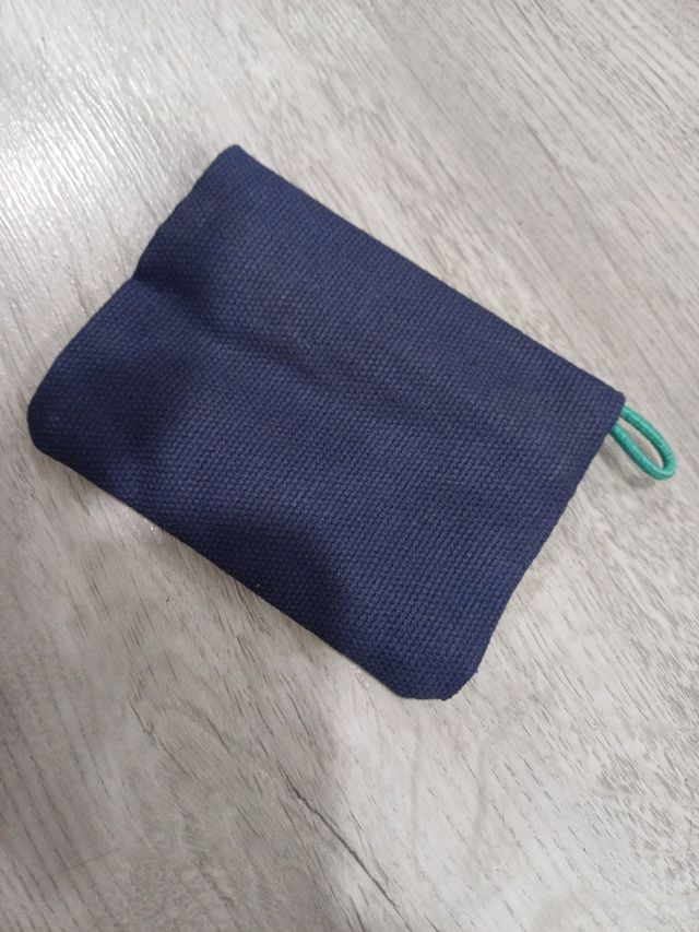 monedero pull and bear