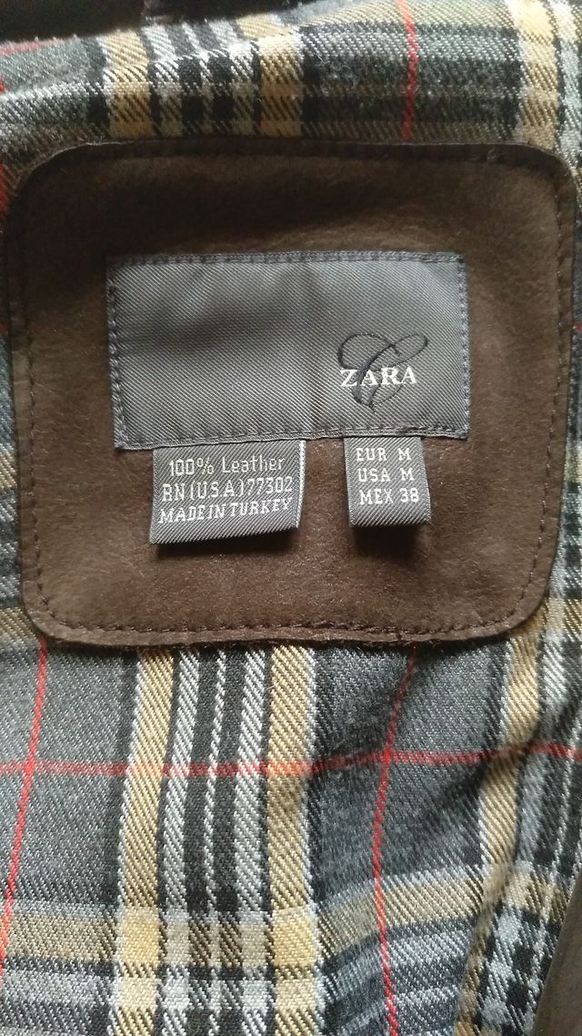 Chaqueta de piel 100% marca Zara