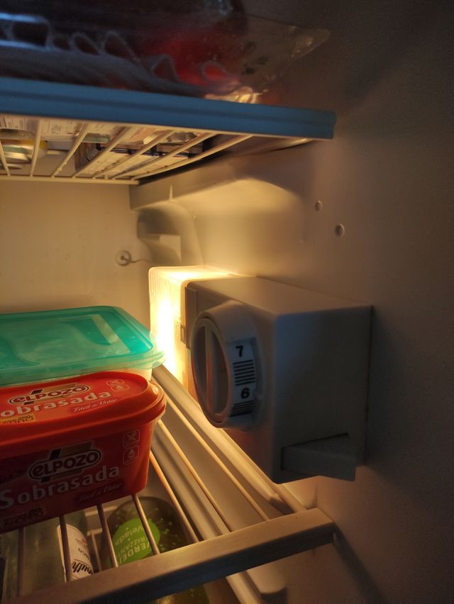 Nevera,enfría mucho en perfecto estado