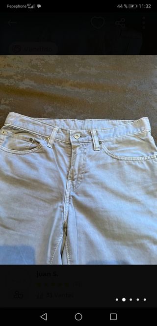 Levis 511 talla 31 color marfil 