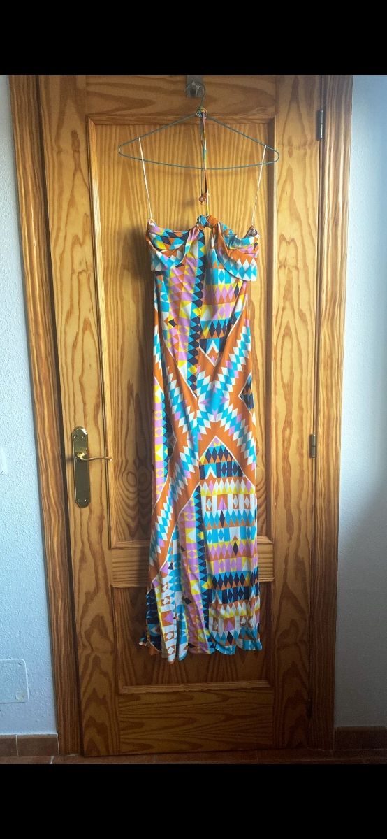 Vestido nuevo sin estrenar.