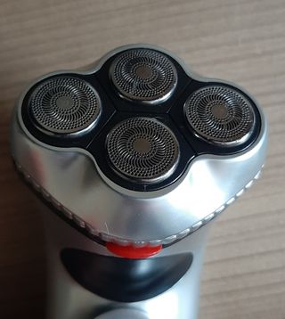 Máquina afeitadora facial