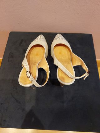 SANDALIAS DE PIEL N° 37