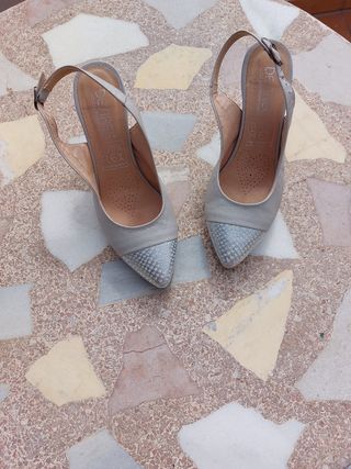 SANDALIAS DE PIEL N° 37
