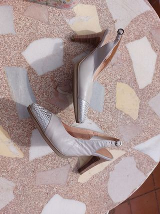 SANDALIAS DE PIEL N° 37