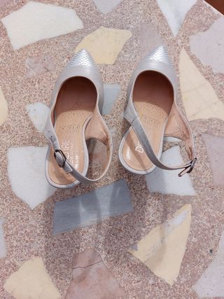 SANDALIAS DE PIEL N° 37