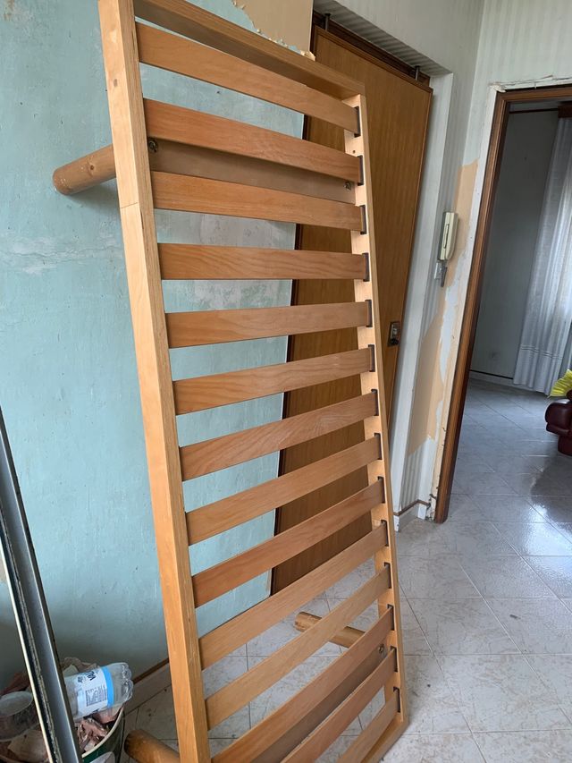 Doga singola totalmente in legno, come nuova