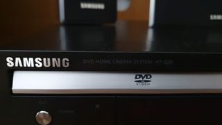 DVD Home Cinema Samsung HT-Q20