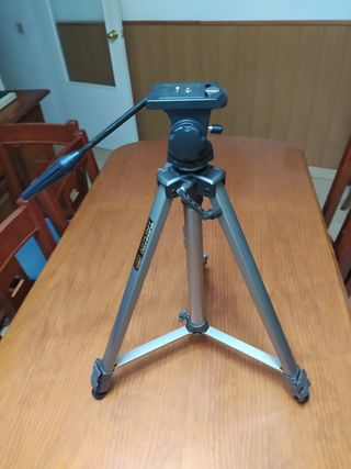 Trípode Profesional Plegable Hasta 165cm