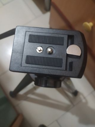 Trípode Profesional Plegable Hasta 165cm