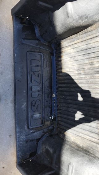 Revestimiento de cajón pick Up Isuzu