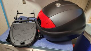 maletin y soporte top case