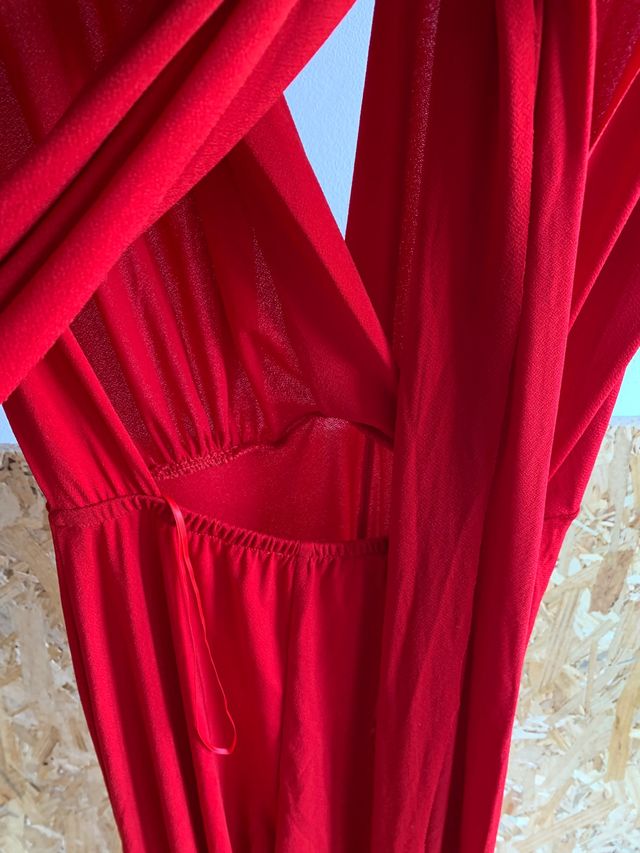 Mono rojo para eventos