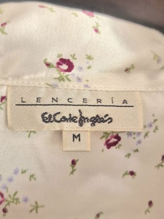 Camison Nuevo oon Eitqueta