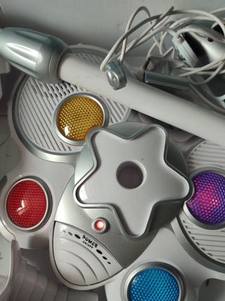 Micrófono canta a duo, Juguetos