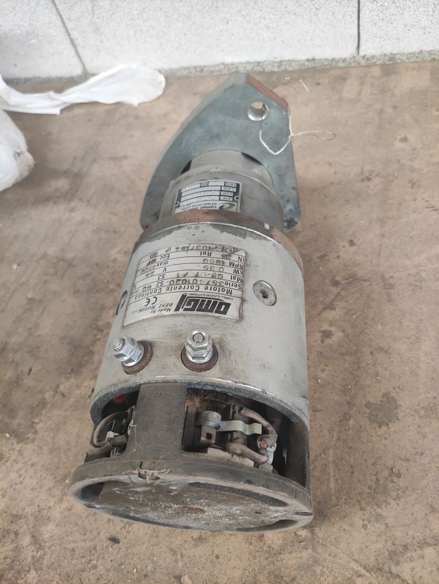 Motor corriente continua carretilla 