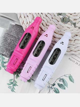 Broca manicure portátil