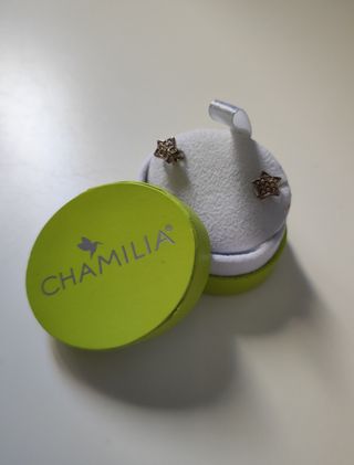 Pendientes Chamilia estrellas plata