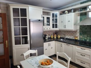 pintor lacado de blanco y barniz  te lo financiamo