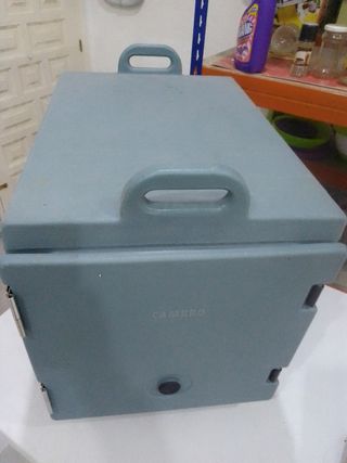 Contenedor isotérmico Cambro