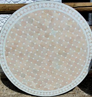 mesa exterior  de mosaicos  100cm