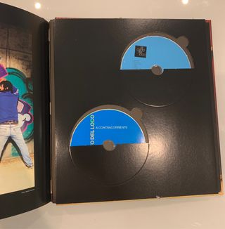 Estuche Cd's Arriba el telón de El canto del loco