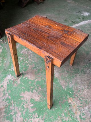 TAVOLI BASSI RUSTICI MARRONI